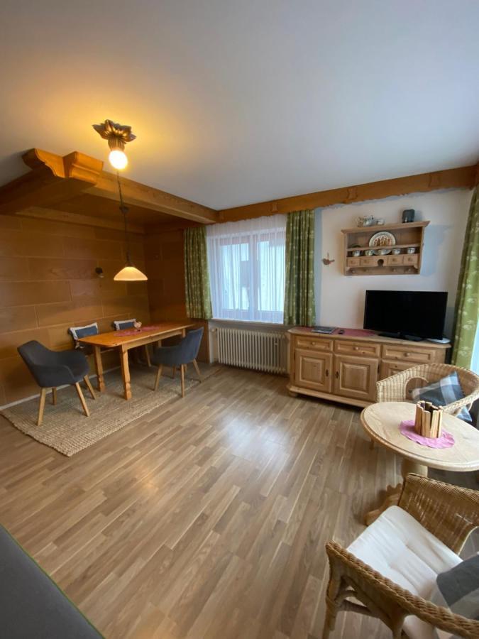 Апартаменты Haus Bader Миттенвальд Экстерьер фото