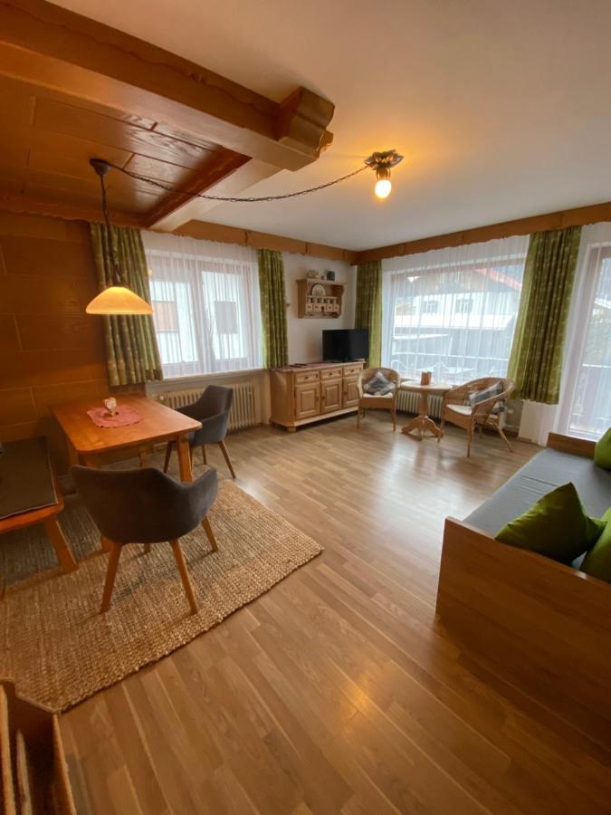 Апартаменты Haus Bader Миттенвальд Экстерьер фото