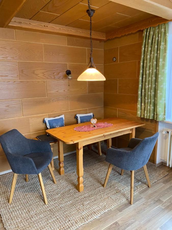 Апартаменты Haus Bader Миттенвальд Экстерьер фото